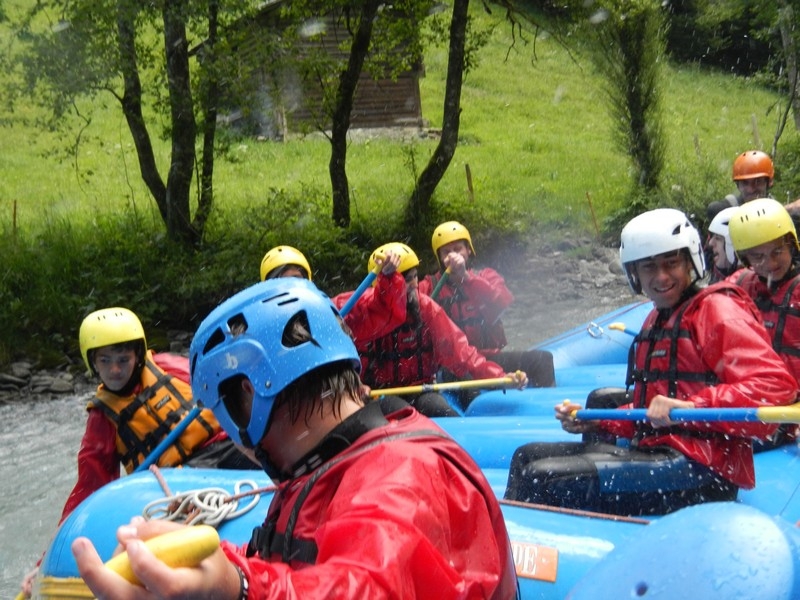 Village Camps International Summer Camp Leysin, Switzerland 2026-08-15 https://www.villagecamps.com/journals_admin/images/700-43-raft (84).jpg